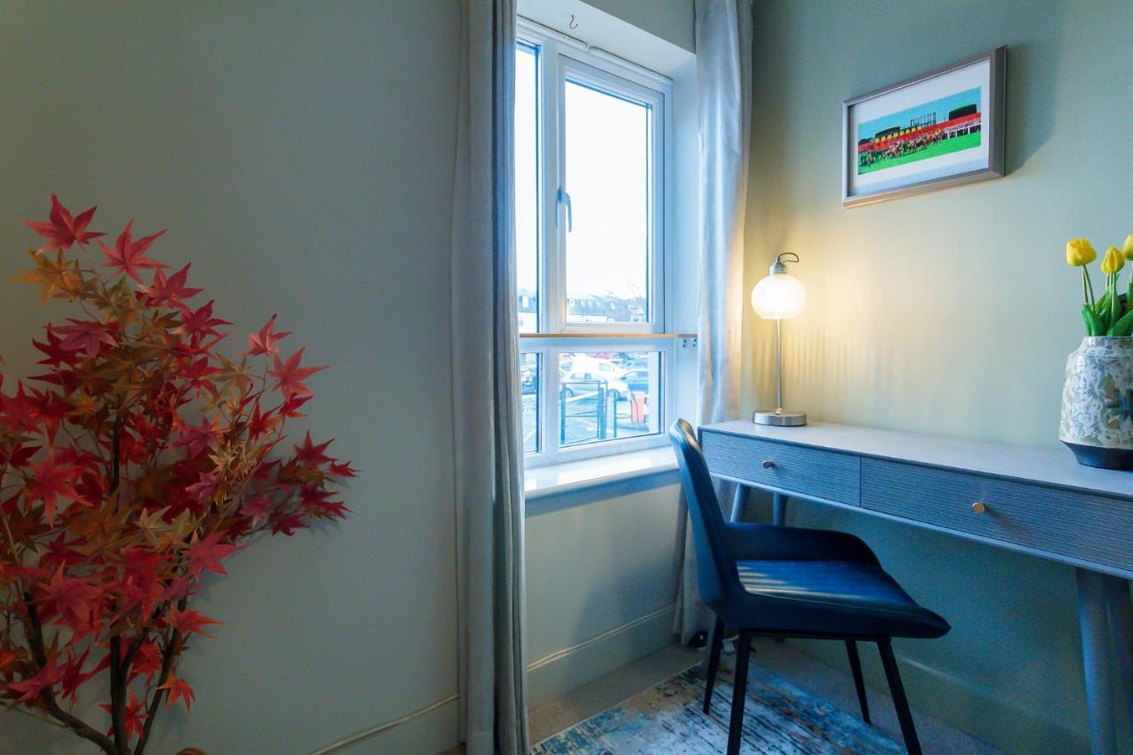 Charles St Chester City Townhouse By Rework Accommodation Εξωτερικό φωτογραφία